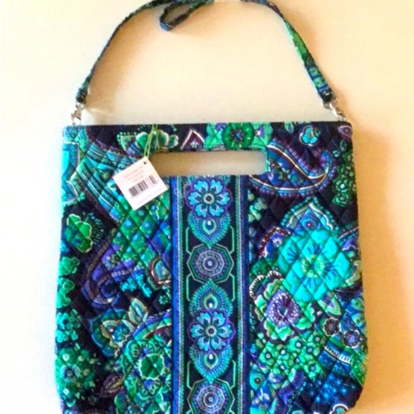 Vera Bradley Handbags - Vera Bradley Blue Rhapsody Holiday Tote
